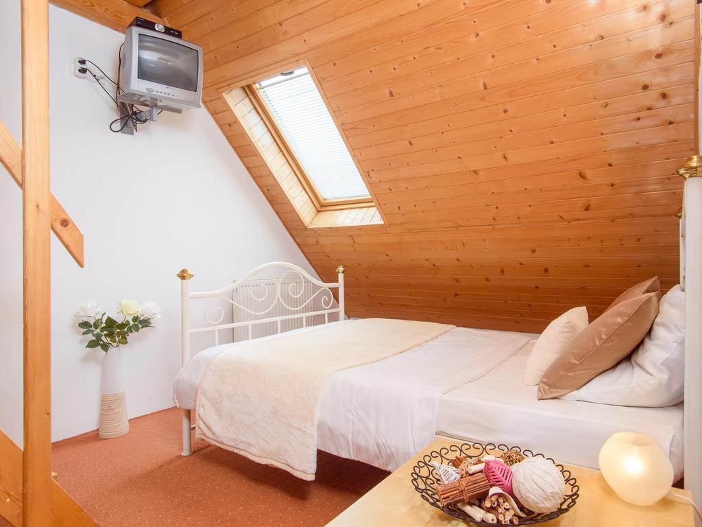 Hotel Bella Prága Kültér fotó