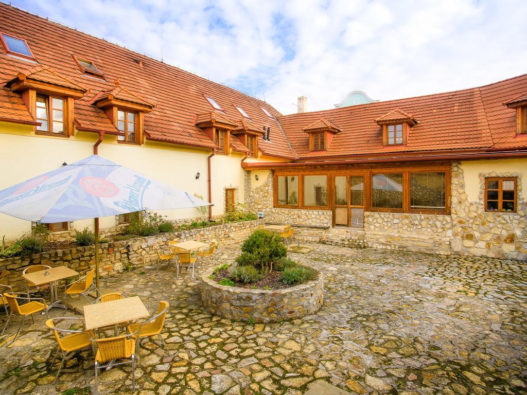 Hotel Bella Prága Kültér fotó